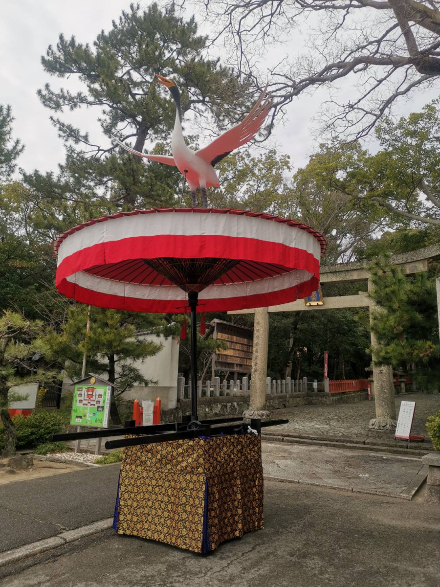 和歌祭　鶴の傘鉾